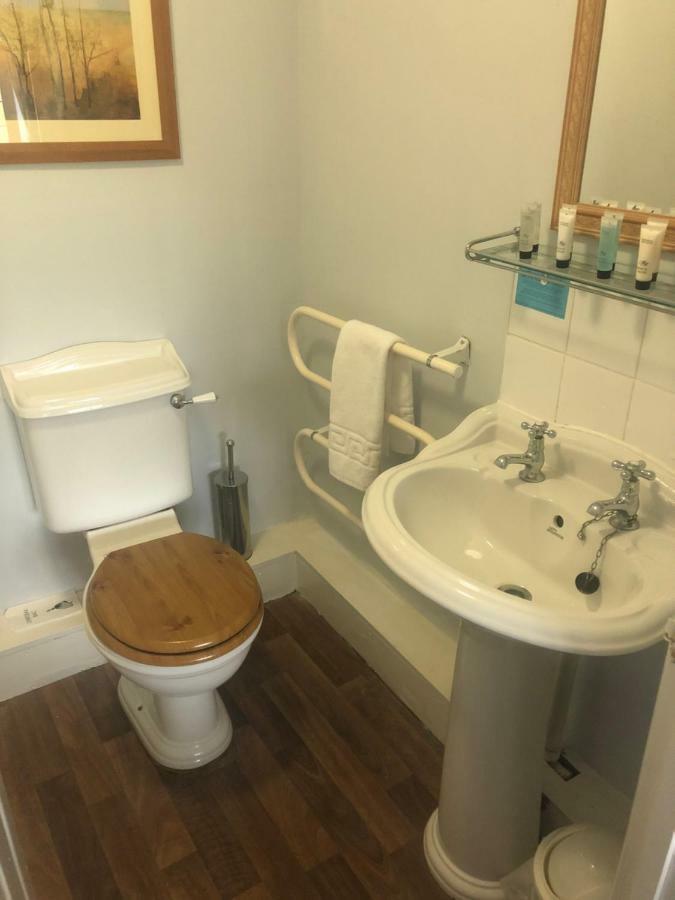 Raleghs Cross Inn Clatworthy Екстер'єр фото